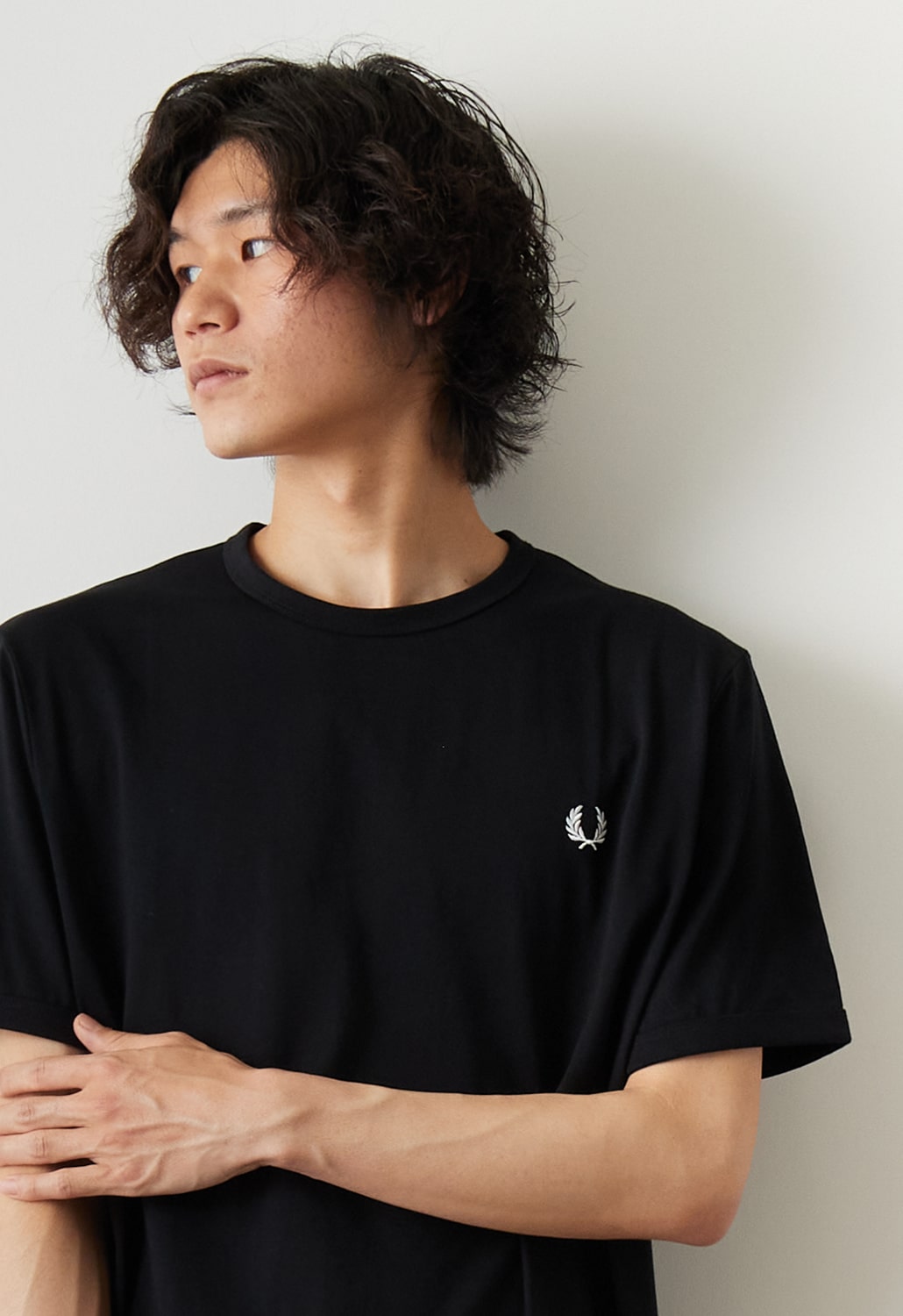 英国カルチャーの象徴 FRED PERRY(フレッドペリー)との別注Tシャツがリリース