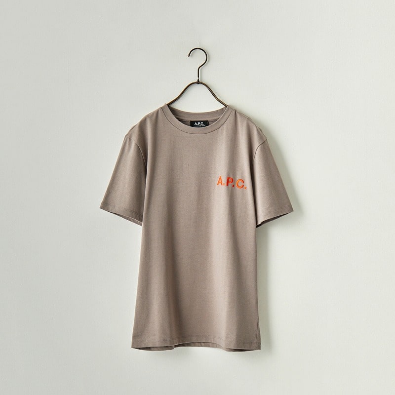 A.P.C.(アー・ペー・セー)の別注デザインTシャツが販売スタート