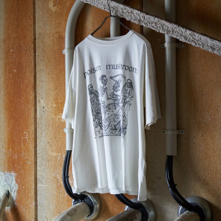 REMI RELIEF [レミレリーフ] 別注 ビッグプリントTシャツ POISON [RN26349319-JF]