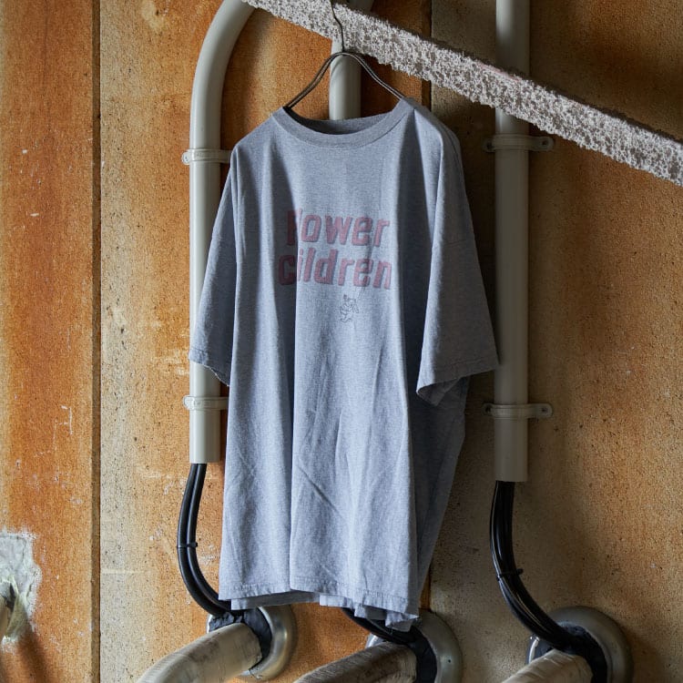 REMI RELIEF [レミレリーフ] 別注 ビッグプリントTシャツ FLOWER CHILDREN [RN26349332-JF]