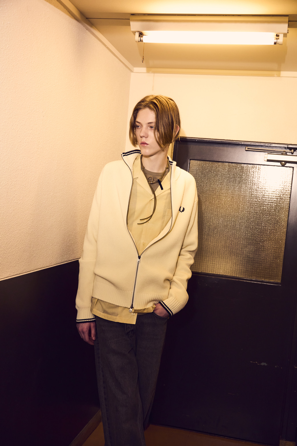 FRED PERRY [フレッドペリー] 別注 ドライバーズニット [FPM-24A-008-JF]のコーディネート写真です。