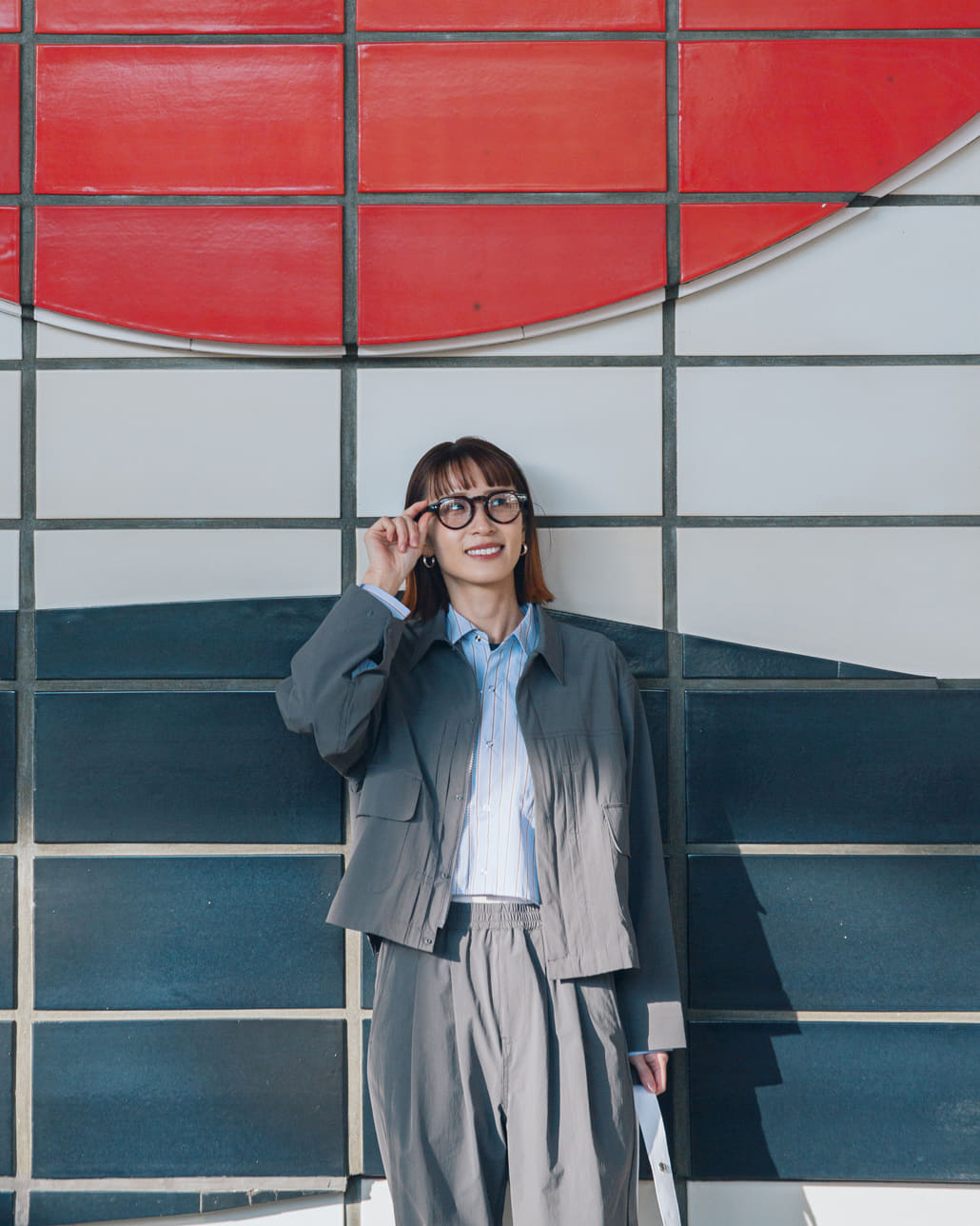 別注UNIVERSAL OVERALLとJULY NINEのコーディネート写真です。