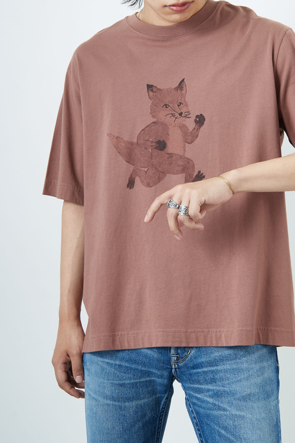 MAISON KITSUNE [メゾン キツネ] スピーディフォックスプリント オーバーサイズTシャツ [OM00109KJ0008]