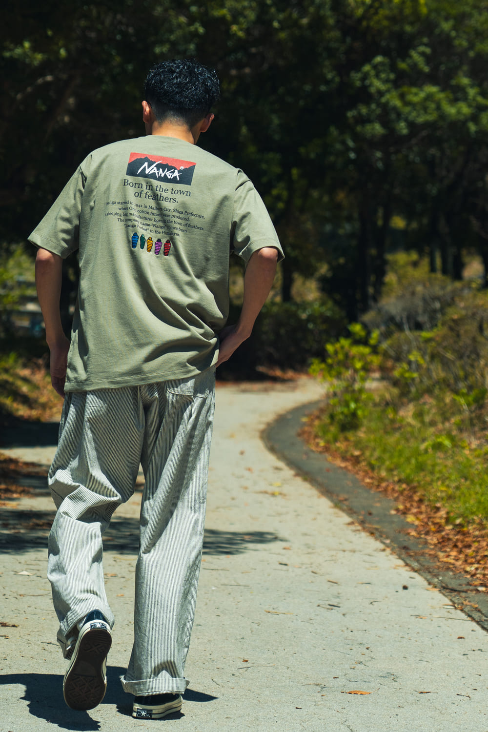 JEANSFACTORY × NANGA [ジーンズファクトリー × ナンガ] 別注 ヒストリーロゴ バックプリントTシャツ [NW25SS-JF2]