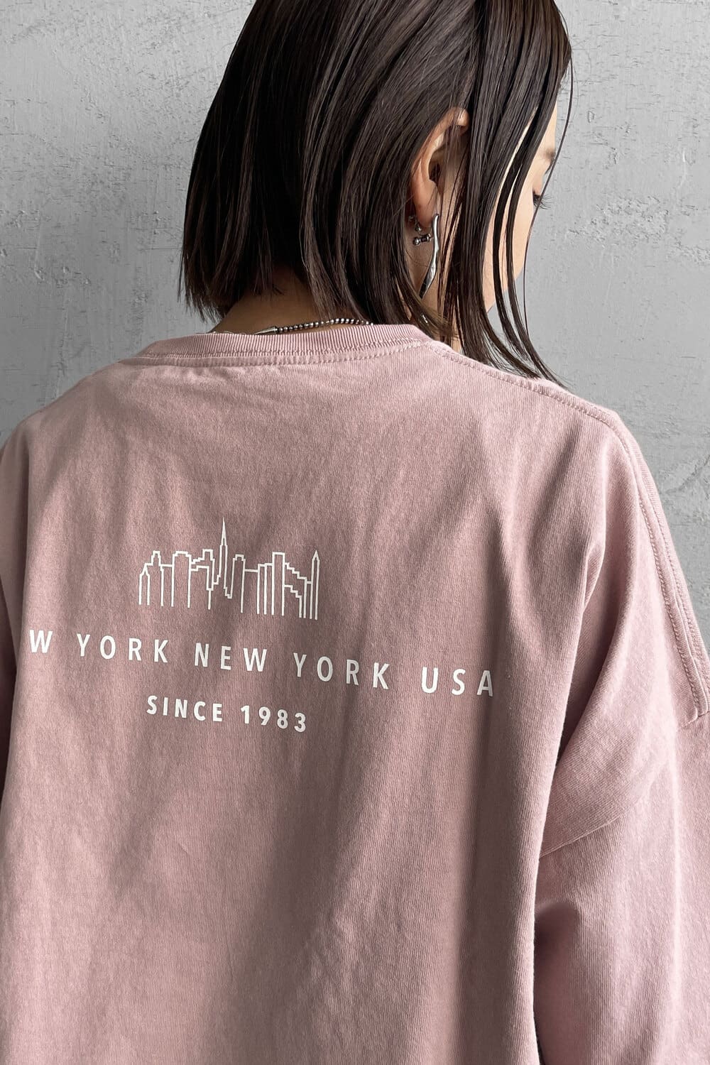 MANHATTAN PORTAGE [マンハッタンポーテージ] 別注 ショート丈 ロゴプリントTシャツ [25SSMP-INL015-JF]