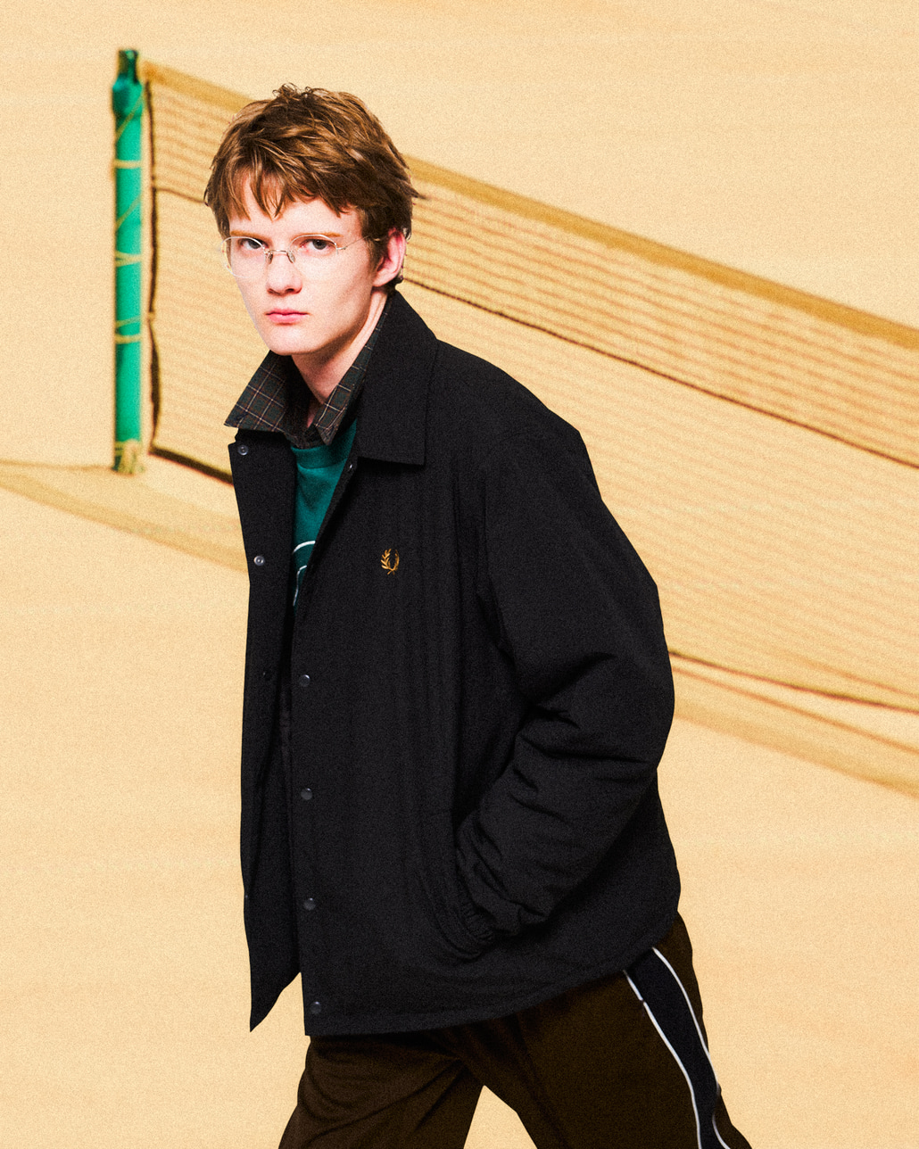 FRED PERRY [フレッドペリー] 別注 パデッドボタンスルージャケット [FPM-25A-23JF]です。