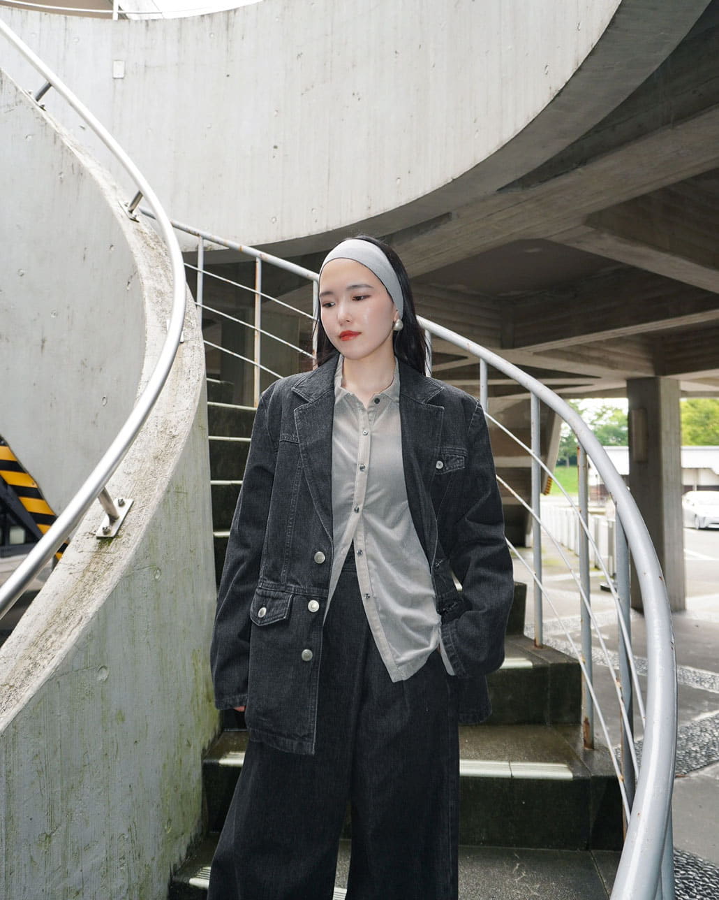 「秋はじめ、デニムはじめ」人気レディーススタッフが選ぶ、秋のおススメデニム特集のスタイリング写真です。