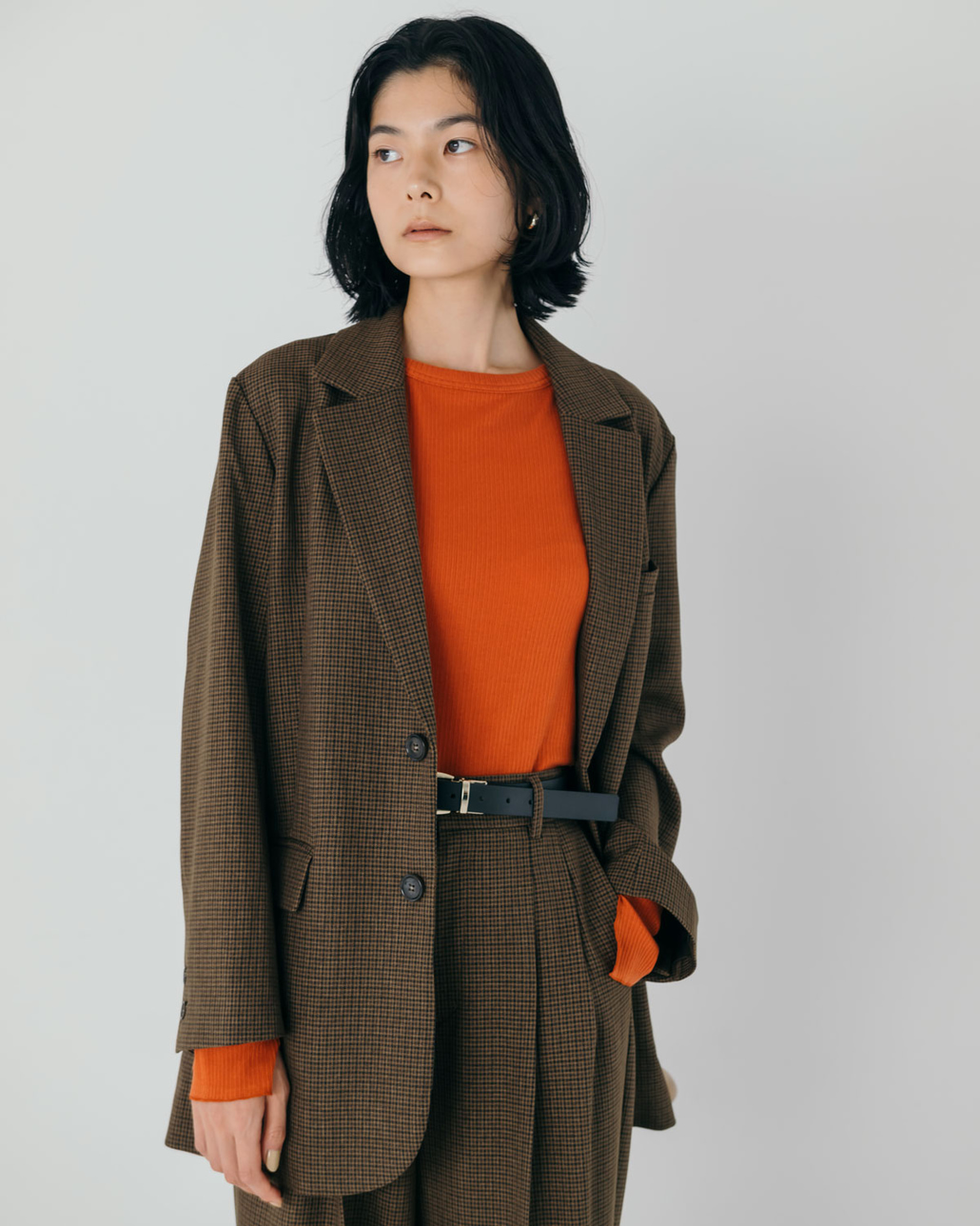 USINE [ユジーヌ] イージーケアウールライクジャケット [21256062]とイージーケアウールライク 2タックワイドパンツ [21256060]のセットアップコーディネートです。