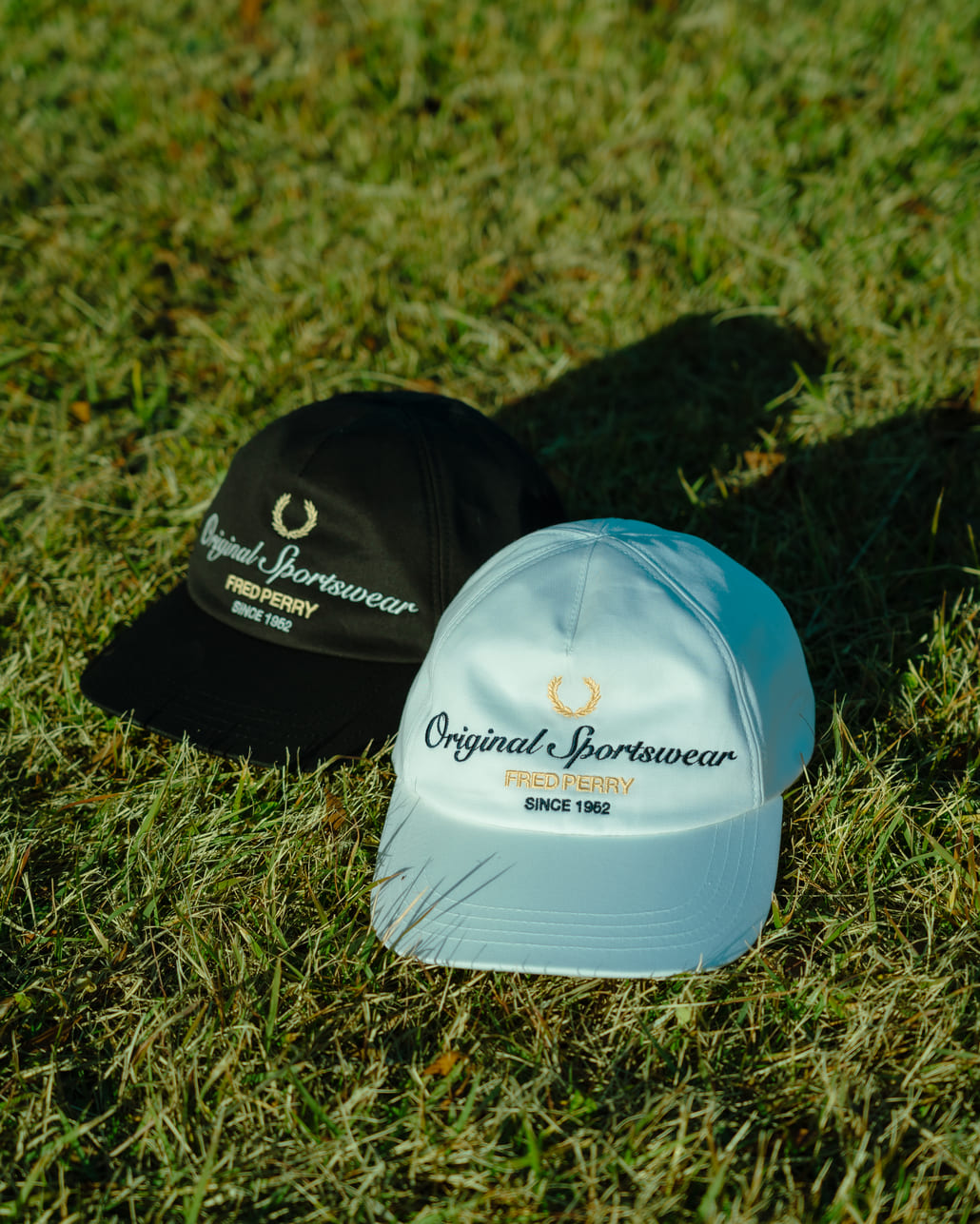 FRED PERRY [フレッドペリー] 別注 ブランデッドツイルキャップ [FPA-26S-038JF]です。