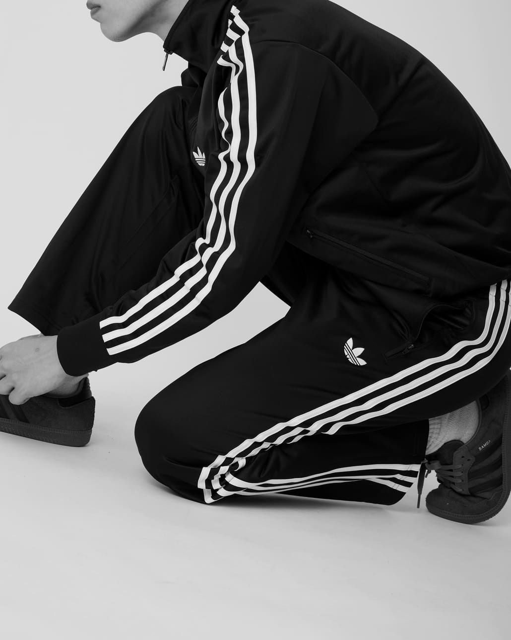 adidas Originals [アディダス オリジナルス] ファイヤーバード トラックトップとトラックパンツです。