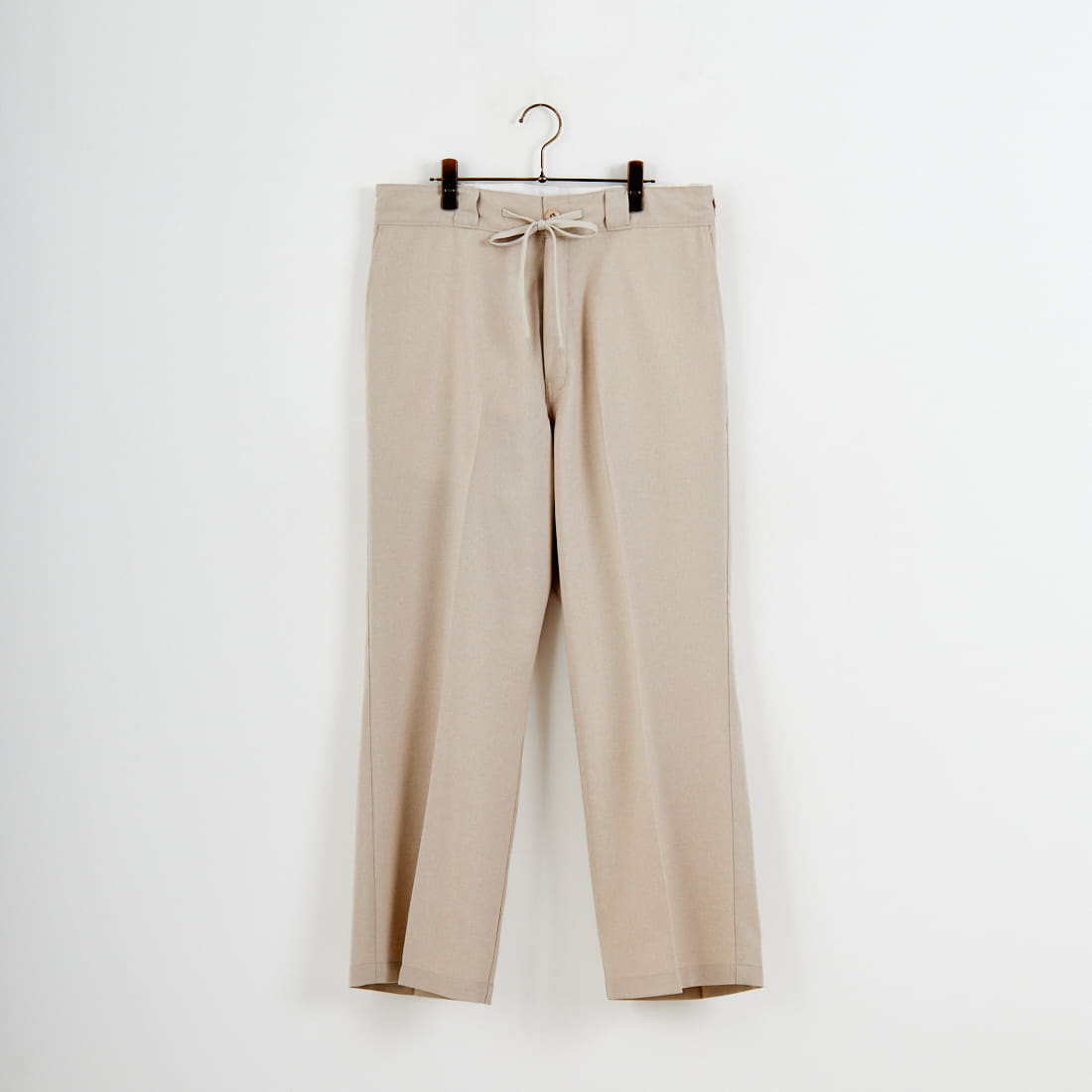 Dickies [ディッキーズ] 別注 グランパパンツ [261M40IN01-JF]です。