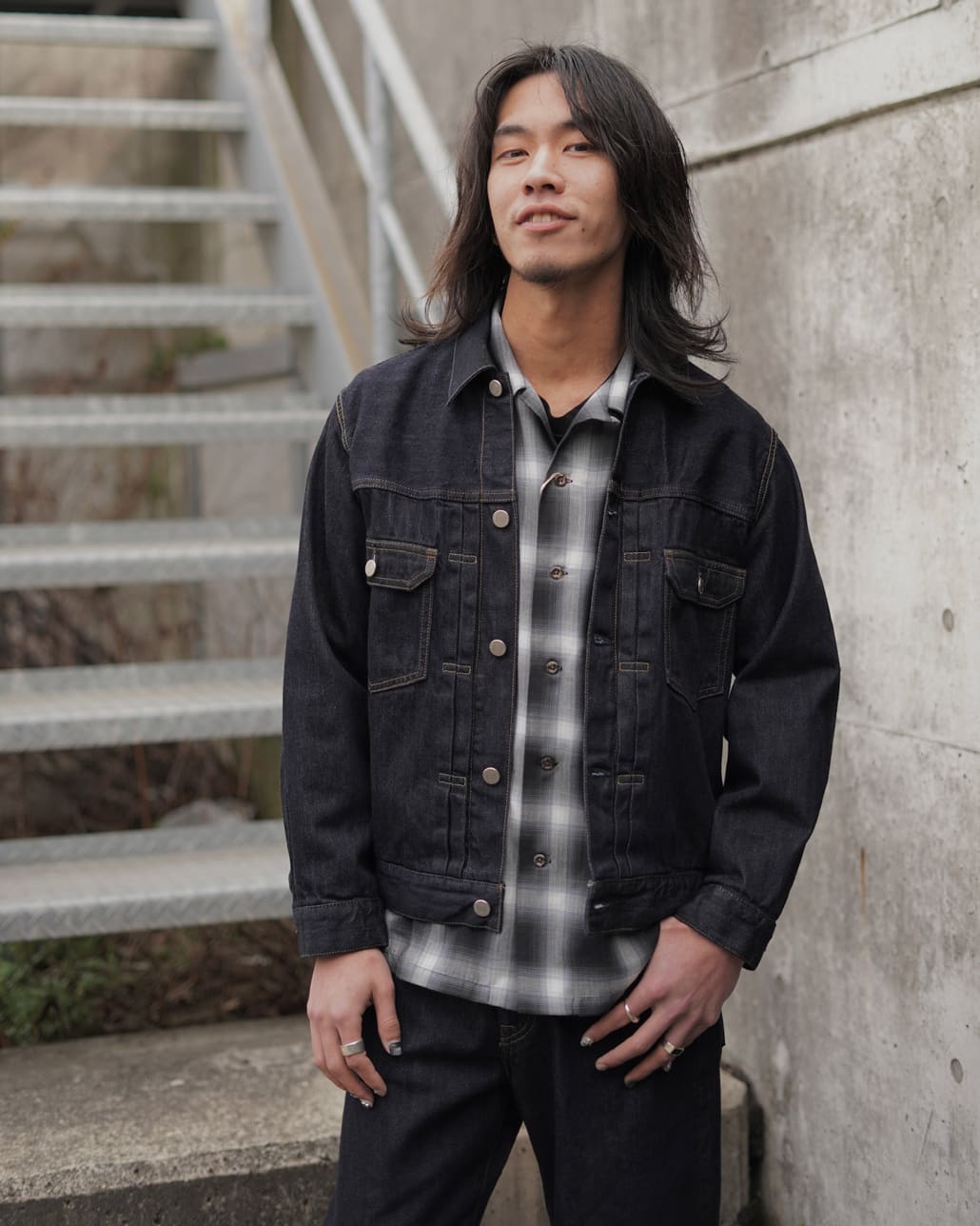 ジーンズファクトリースタッフのデニムスタイリングです。