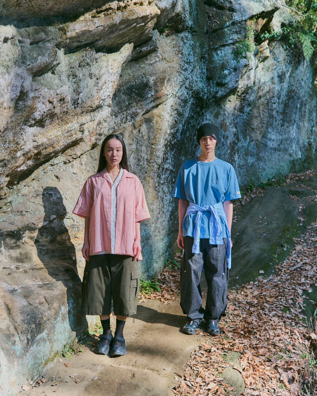 NORDISK [ノルディスク] 別注 バックロゴプリントTシャツ [NU11702-JF]とNORDISK [ノルディスク] 別注 オープンカラーシャツ [NU81702-JF]です。