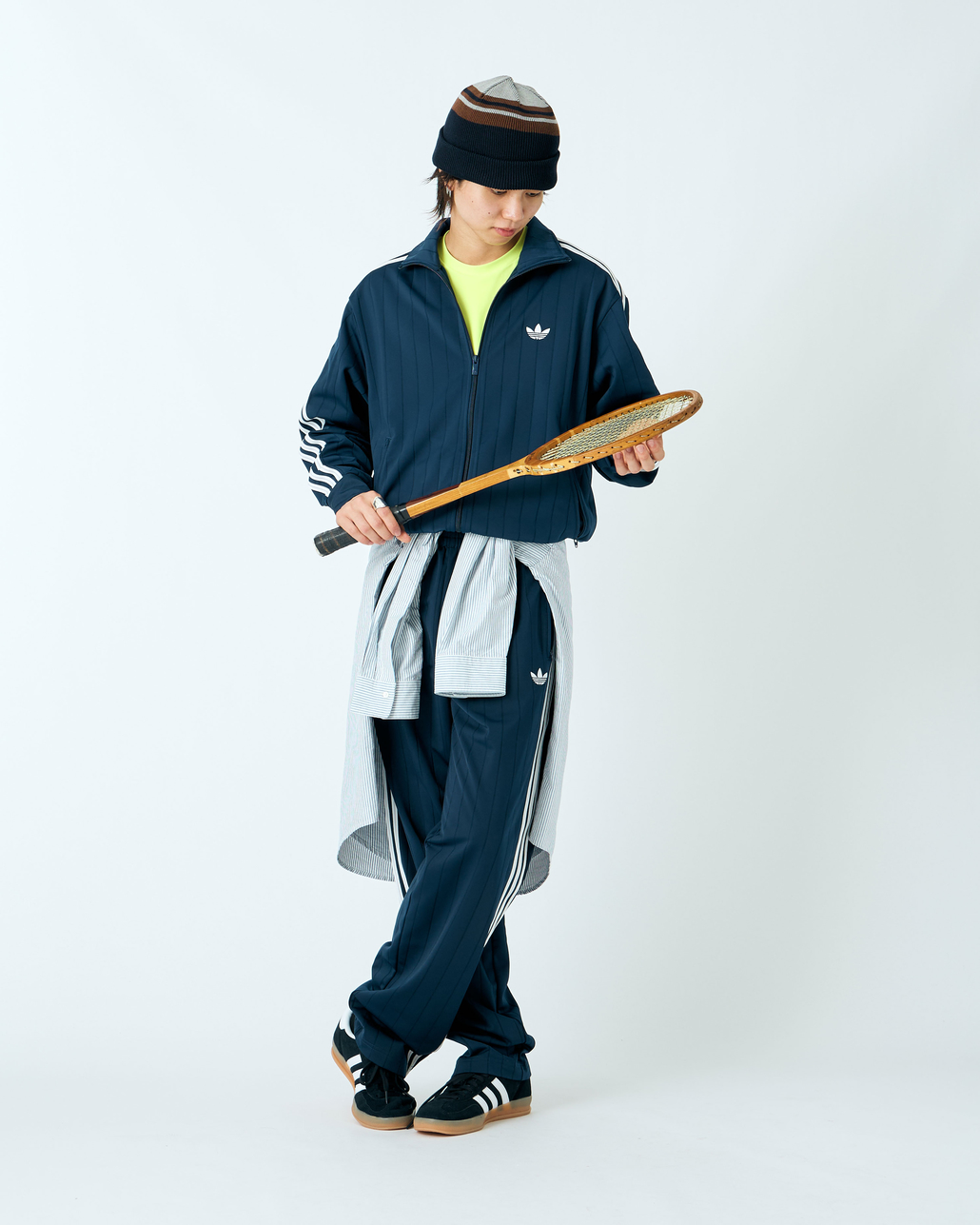 adidas Originals [アディダス オリジナルス] ファイヤーバード トラックジャケット(限定展開) [HM365-JF]とファイヤーバード トラックパンツ(限定展開) [QD591-JF]のコーディネート写真です。