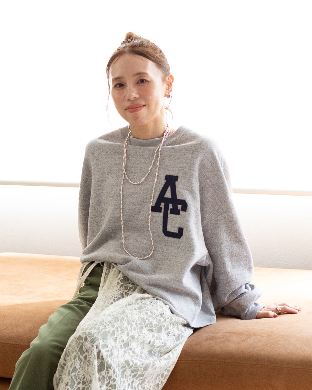 Americana × JEANS FACTORY [アメリカーナ × ジーンズファクトリー] 別注 AC ワッペン カットオフスウェット [ASO-899-2-JF]のスタイリングです。
