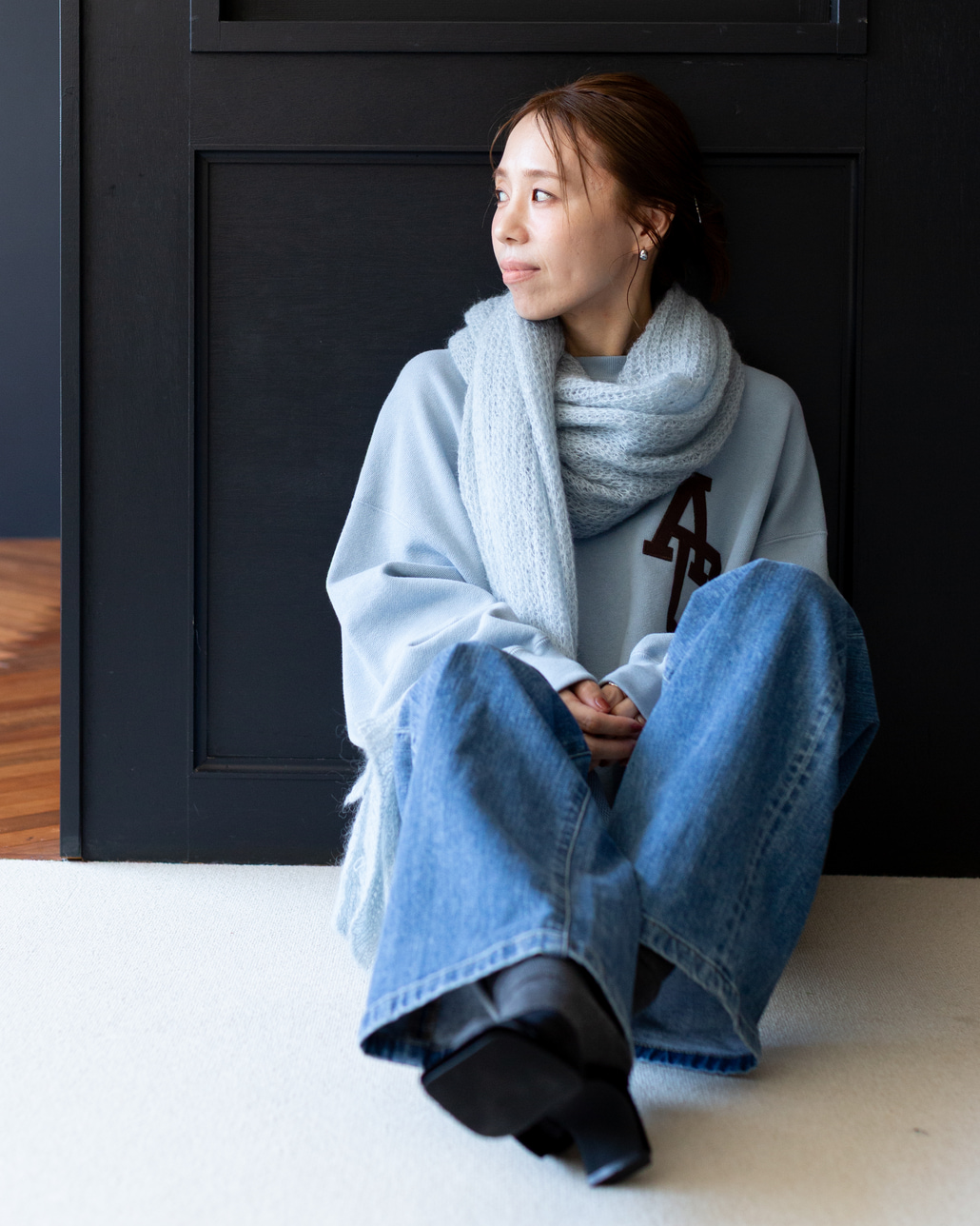 Americana × JEANS FACTORY [アメリカーナ × ジーンズファクトリー] 別注 AC ワッペン カットオフスウェット [ASO-899-2-JF]のスタイリングです。
