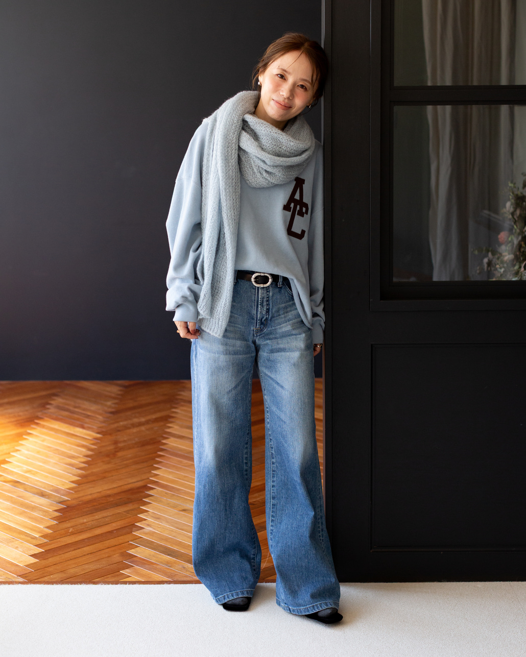 Americana × JEANS FACTORY [アメリカーナ × ジーンズファクトリー] 別注 AC ワッペン カットオフスウェット [ASO-899-2-JF]のスタイリングです。