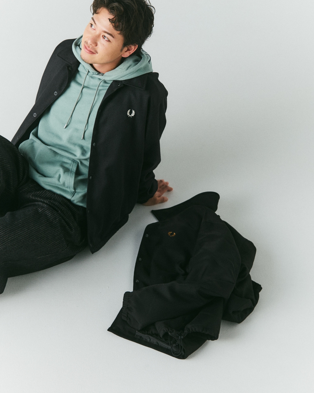 FRED PERRY [フレッドペリー] 別注 パデッドボタン 中綿ジャケット [FPM-26A-003JF]です。