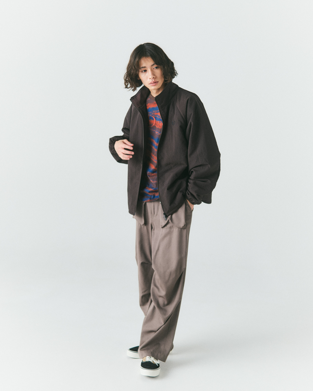 FRED PERRY [フレッドペリー] 別注 ナイロン シェルジャケット [FPM-26A-004JF]です。