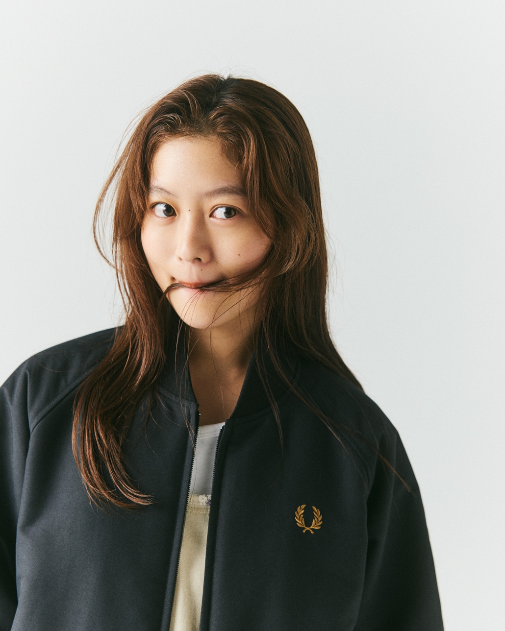 FRED PERRY [フレッドペリー] 別注 テニスボンバージャケット [FPM-26A-001JF]です。