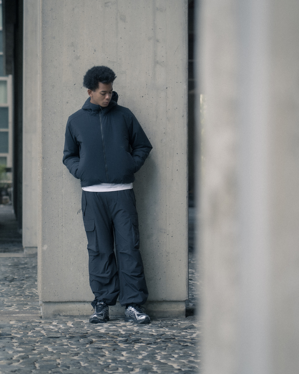 MIZUNO [ミズノ] 別注 インサレーションフードジャケット [D2JEDW11-JF]のルック写真です。