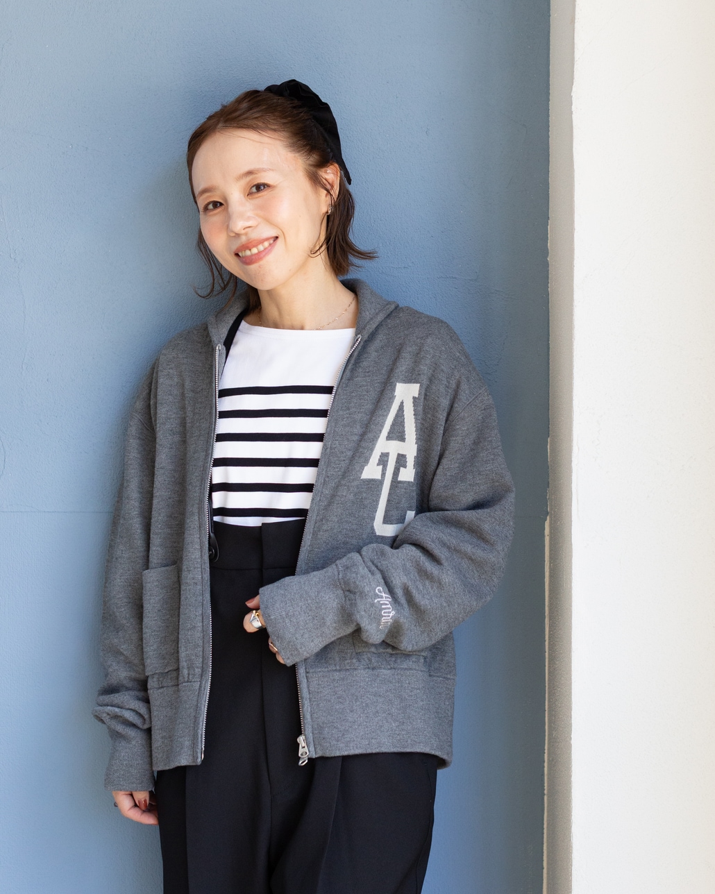 Americana × JEANS FACTORY [アメリカーナ × ジーンズファクトリー] 別注 ACロゴ ニットジップカーディガン [ASO-C-901-1-JF]のコーディネートです。