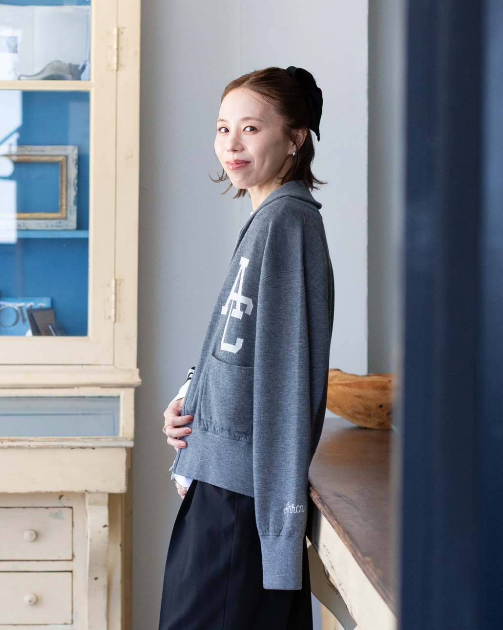 Americana × JEANS FACTORY [アメリカーナ × ジーンズファクトリー] 別注 ACロゴ ニットジップカーディガン [ASO-C-901-1-JF]のコーディネートです。
