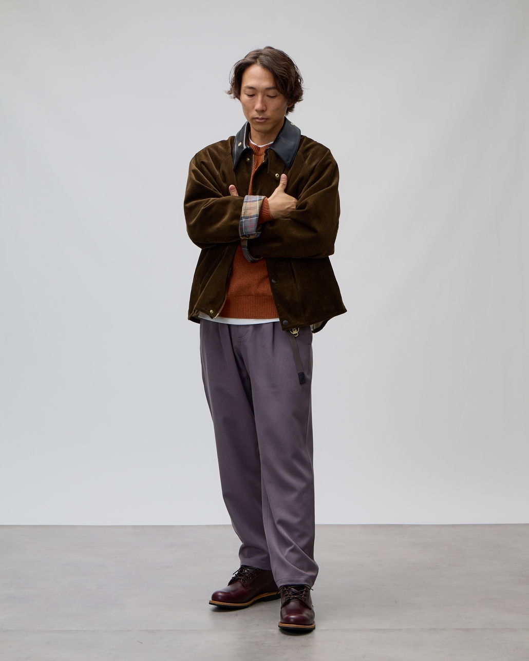 GRAMiCCi [グラミチ] 別注 ウールライク エブリデイパンツ [GMP6-F1011-JF]のコーディネート・イメージ写真です。