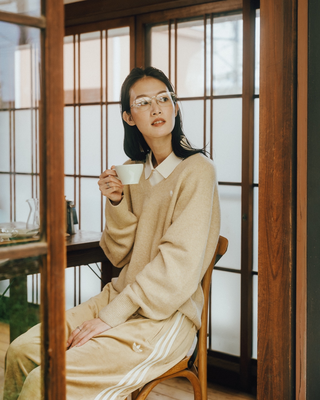 adidas Originals [アディダス オリジナルス] ファイヤーバード ベロア トラックパンツ [QH344]です。