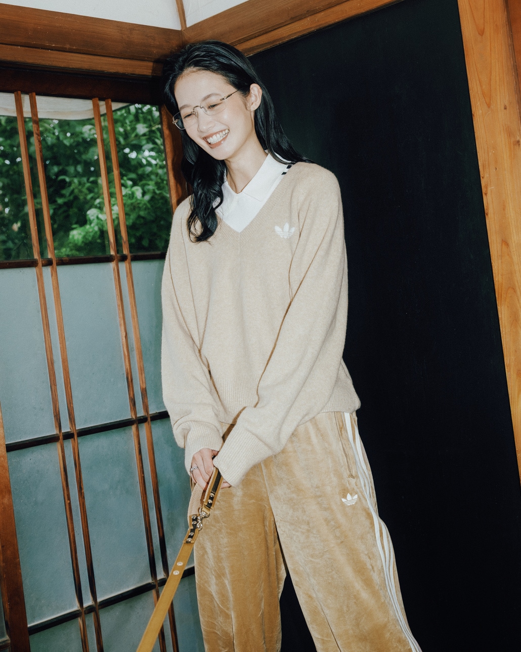 adidas Originals [アディダス オリジナルス] ファイヤーバード ベロア トラックパンツ [QH344]です。