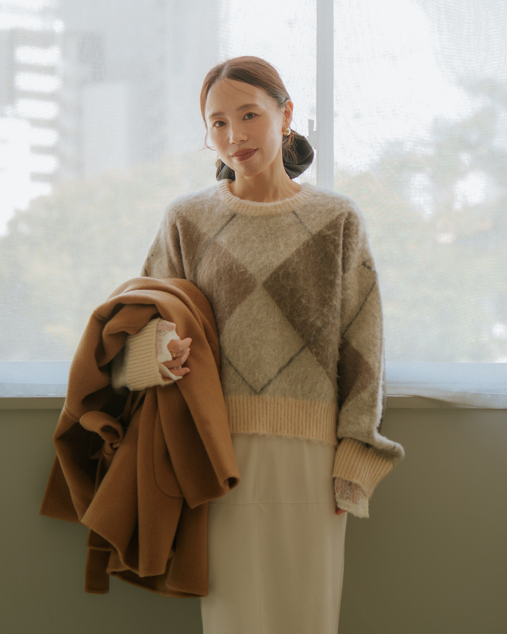 インフルエンサーMAYUさんが纏う、USINEのコーディネートです。