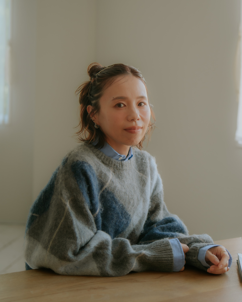 インフルエンサーMAYUさんが纏う、USINEのコーディネートです。