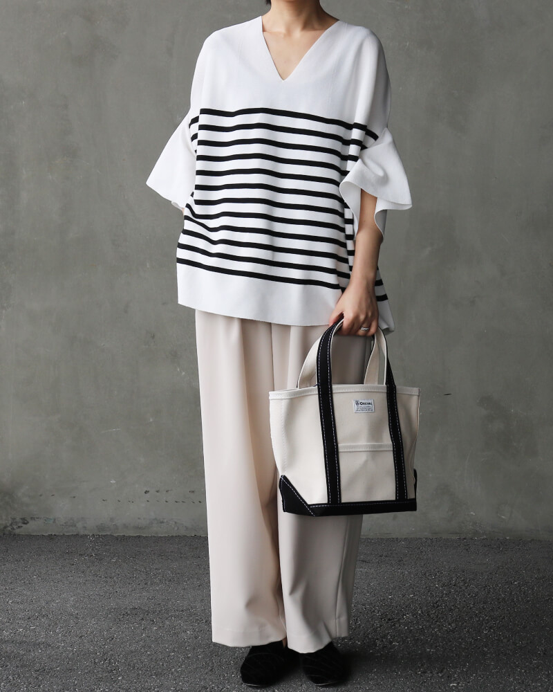 オーチバル定番カラーのブラックです。