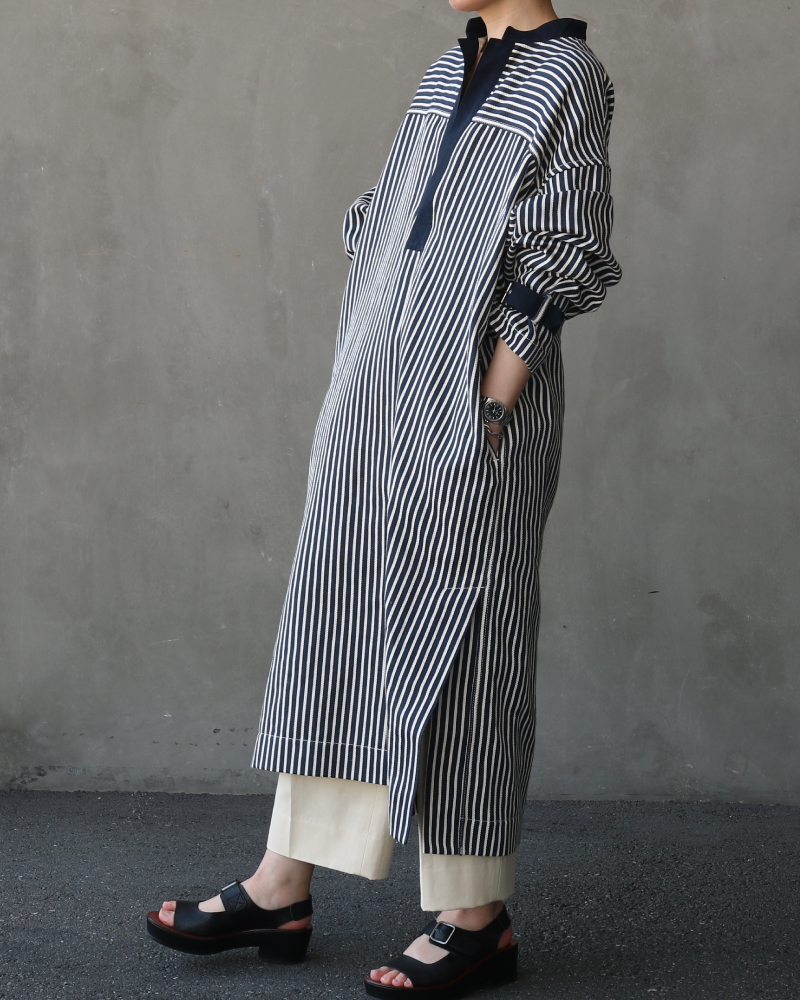 ビューティフルピープルのリネンワンピースです。