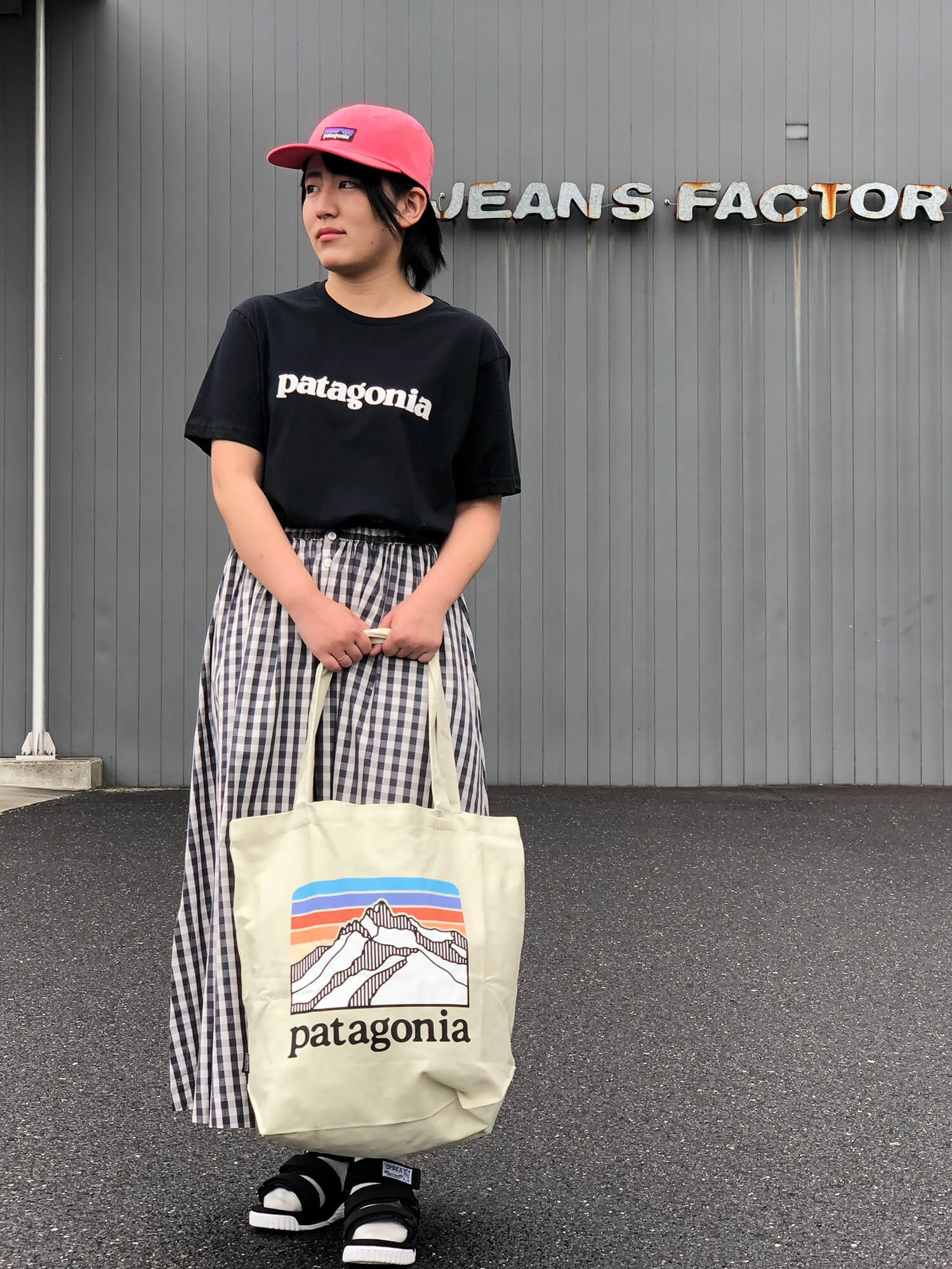 パタゴニアのロゴTシャツです。