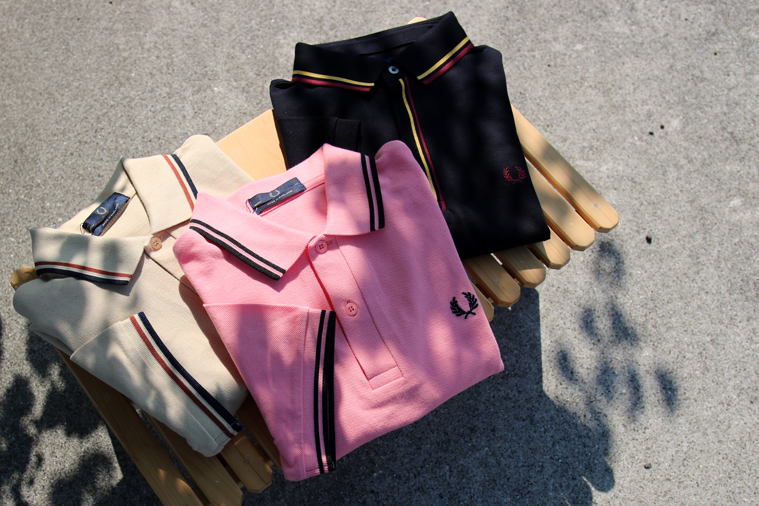 フレッドペリーのポロシャツです。