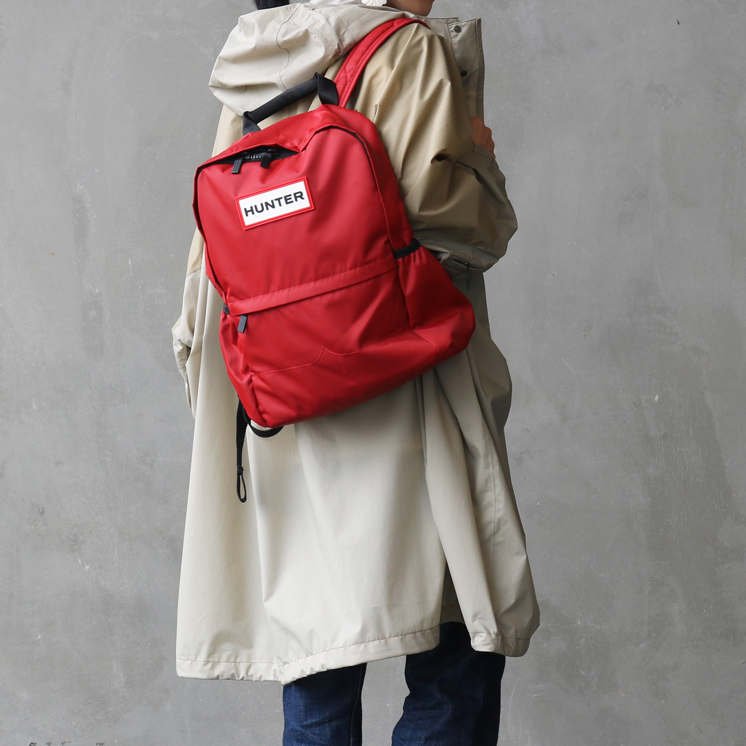 ハンターのナイロンバッグパックです