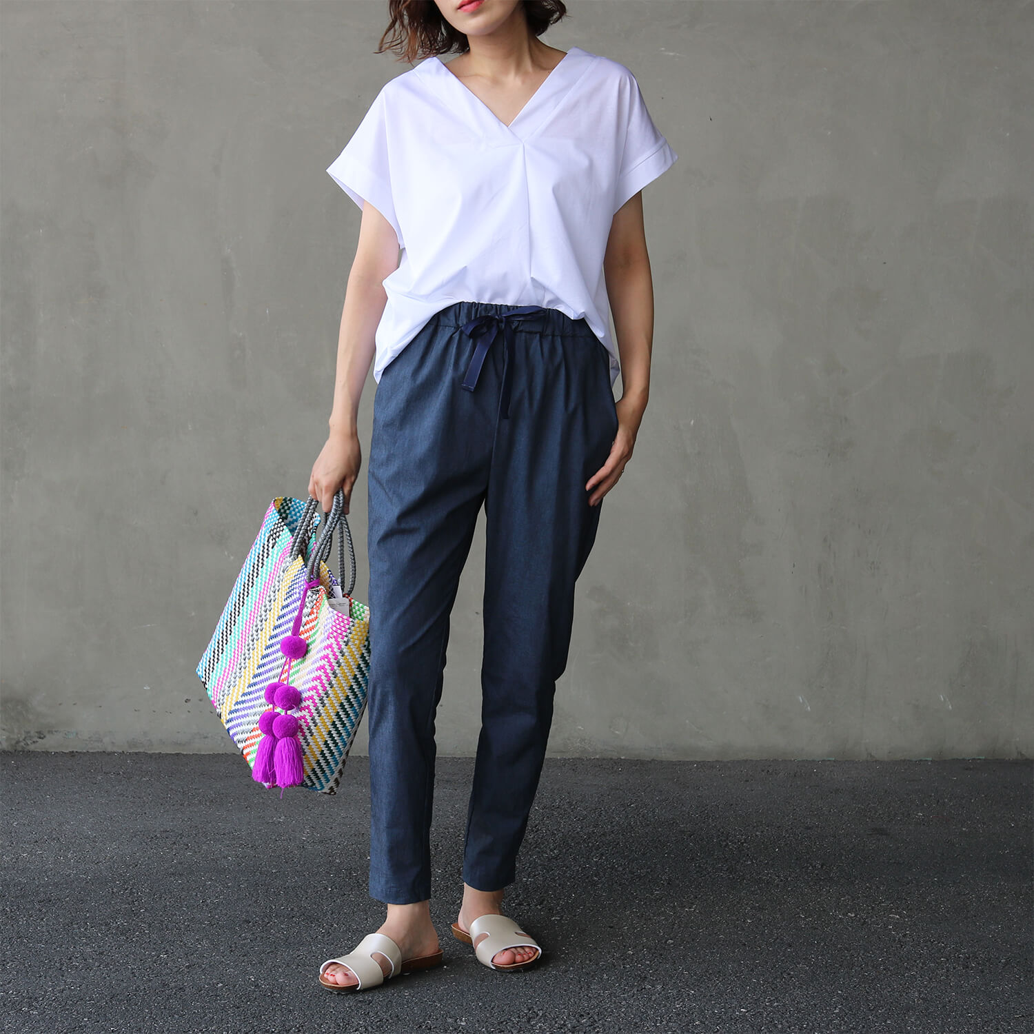 リネンイージーパンツです。