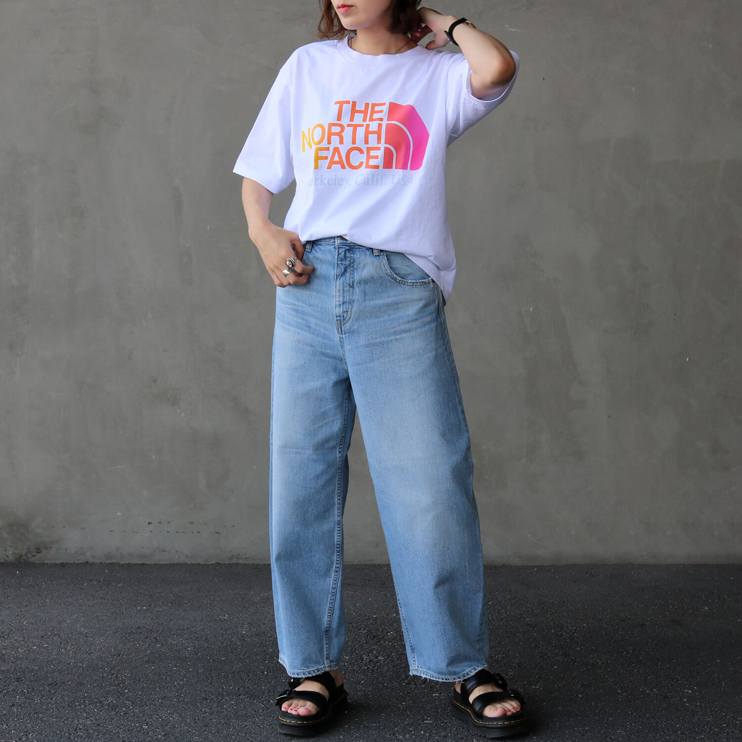 ザ ノースフェイス パープルレーベルのロゴTシャツです。