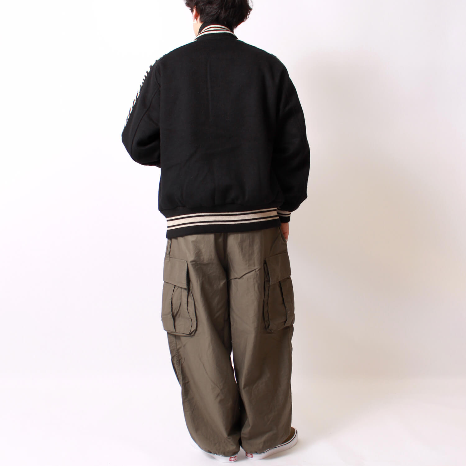 Needles(ニードルズ) 2019秋冬のアワードジャケットとヒザデルパンツ BDUです。