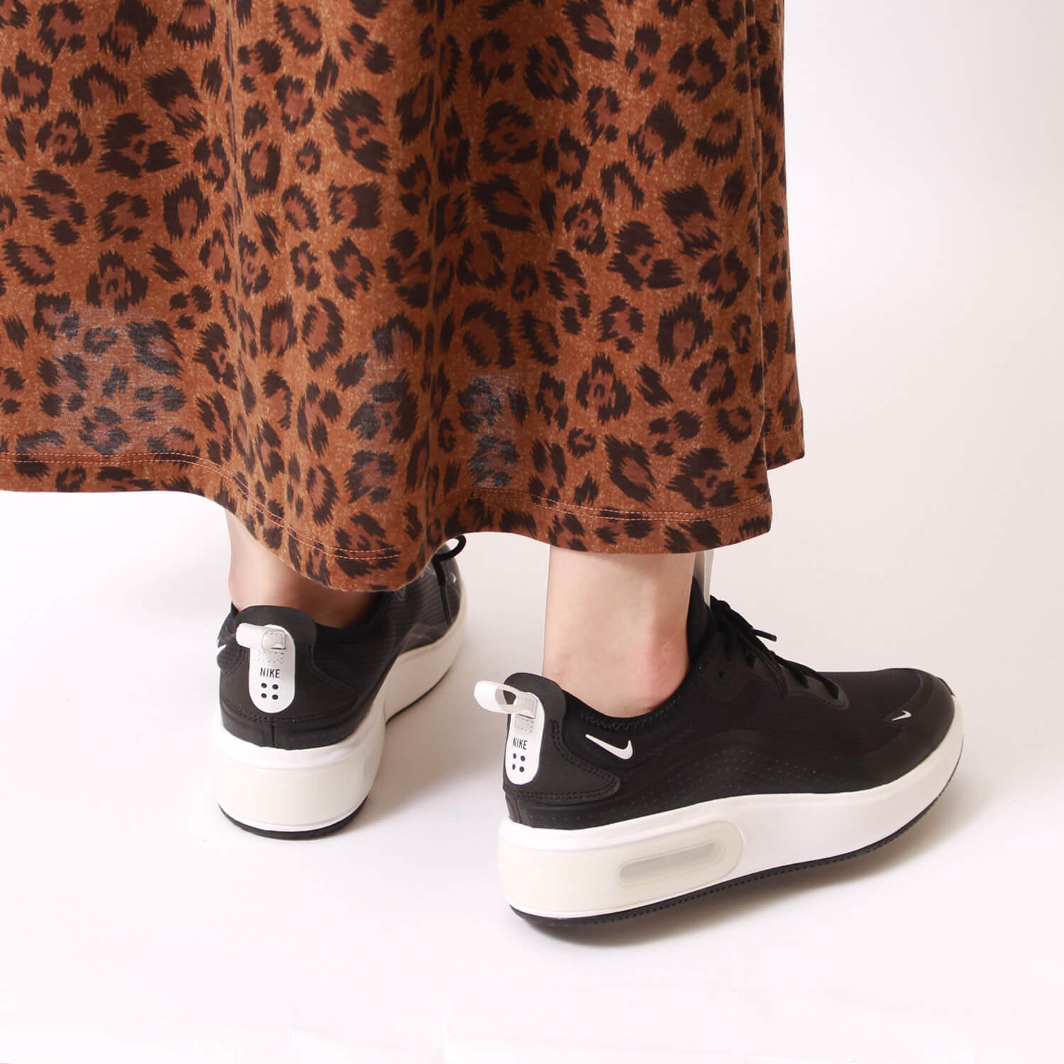 ナイキ エアマックスディアです。