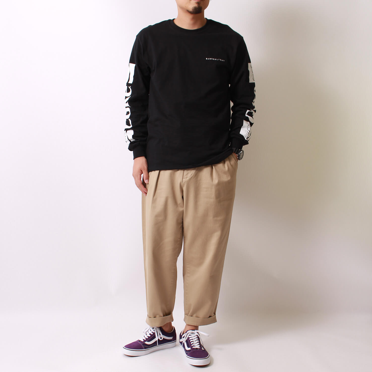 VANS バンズ オールドスクール VN0A4BV5V7F のスニーカーです。