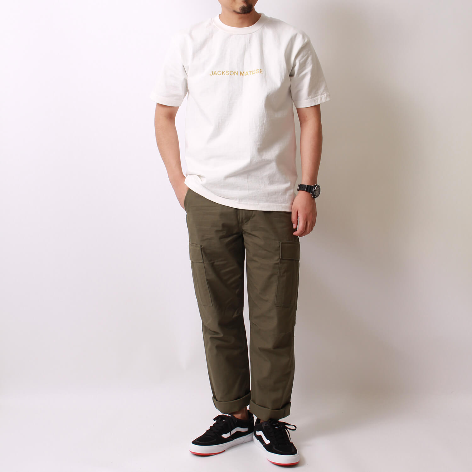 VANS バンズ ローリークラシック VN0A4BTTSK5 のスニーカーです。