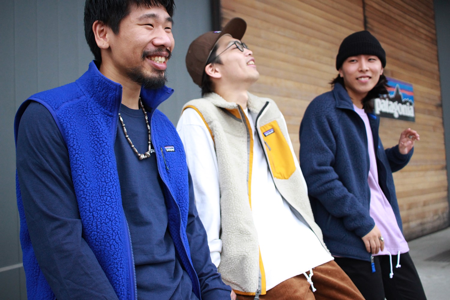 パタゴニア レトロシリーズの着用の集合写真です。