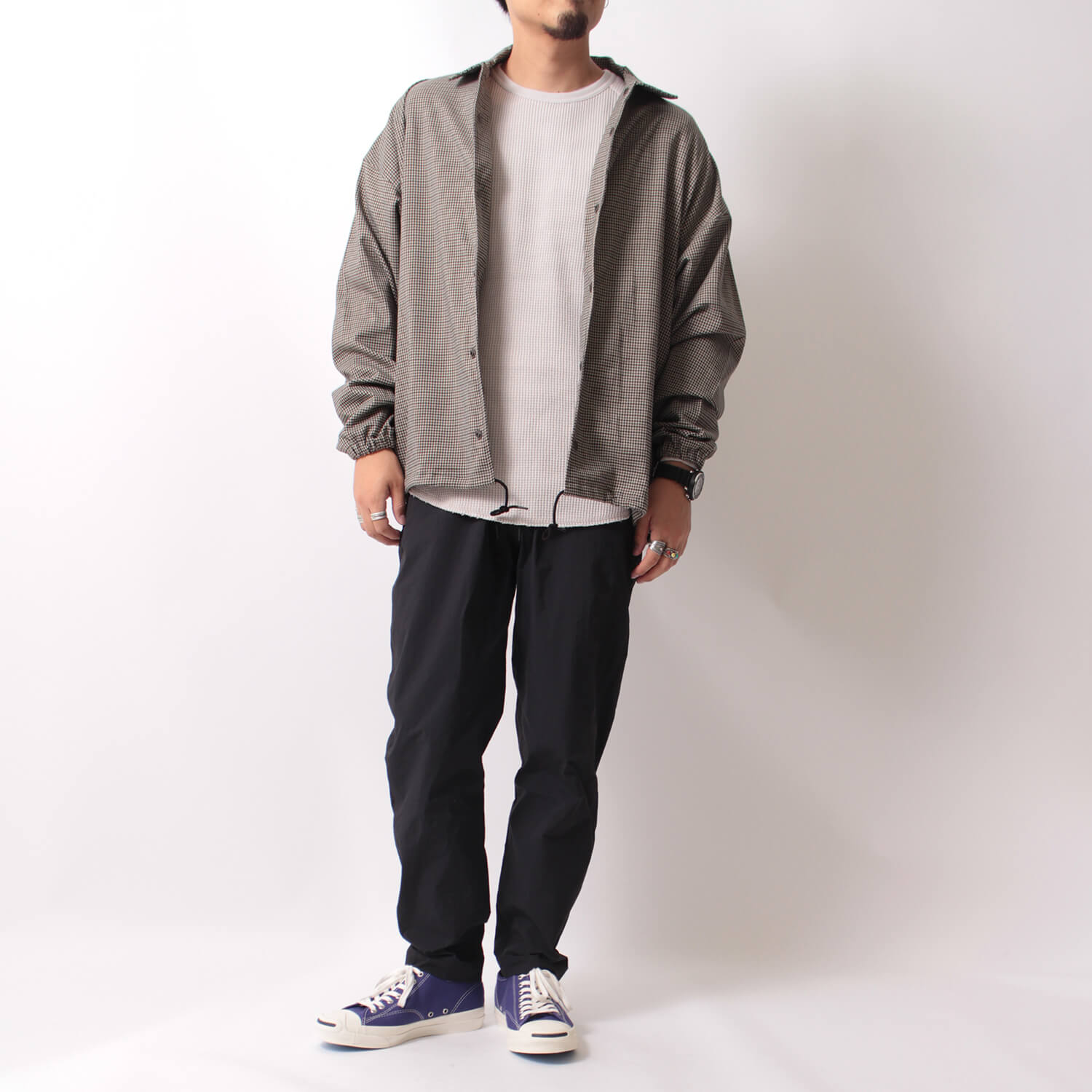 ワッフル素材のカットソーです。