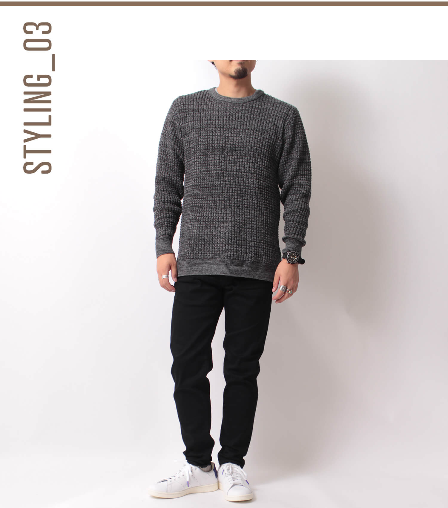 ワッフル素材のカットソーです。