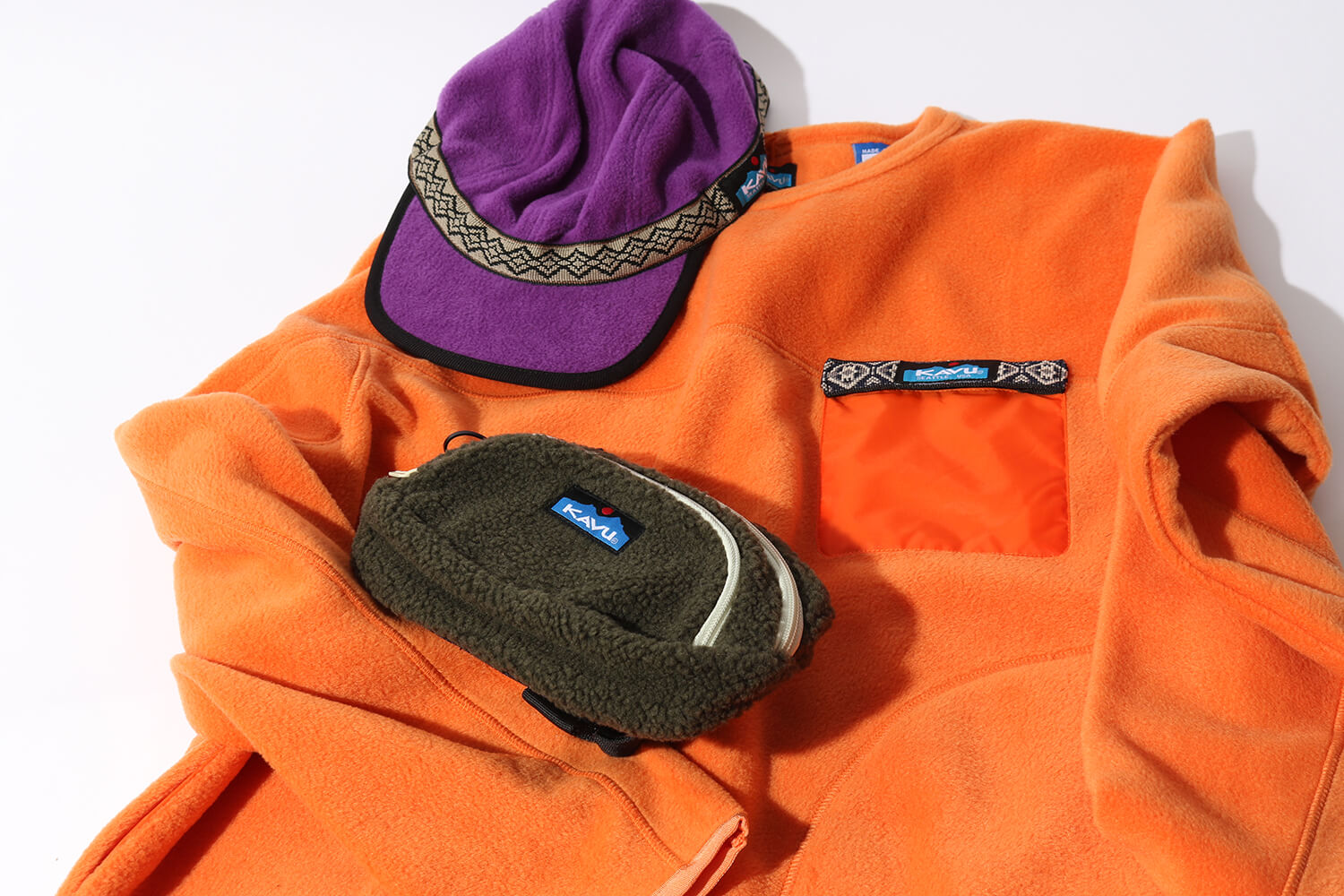 KAVU(カブー)のトフィーノ フリーススぺクテーター フリースストラップキャップです。