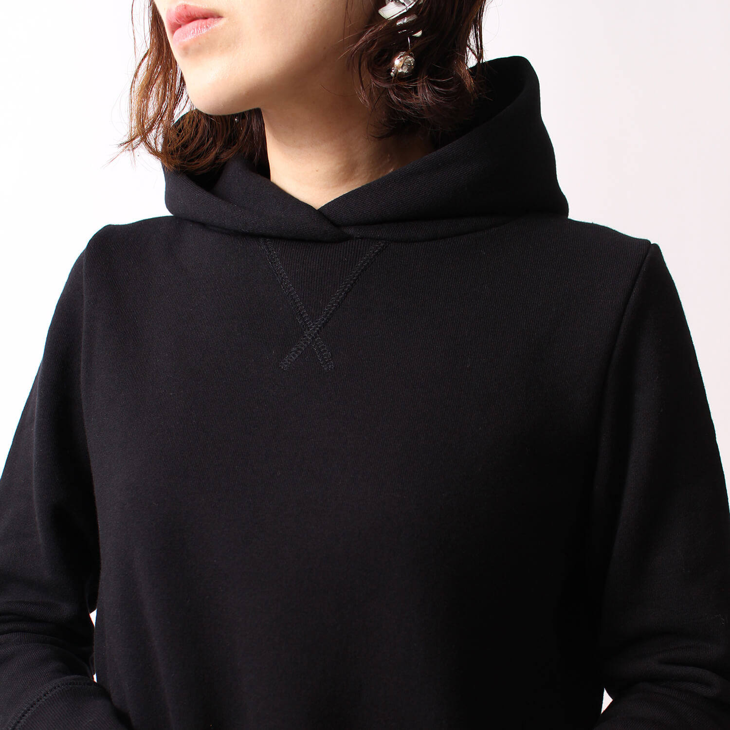 MICA&DEAL(マイカアンドディール)のスウェットパーカーです。