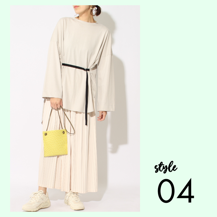 CLOCHE（クロシェ）のワントーンコーデ