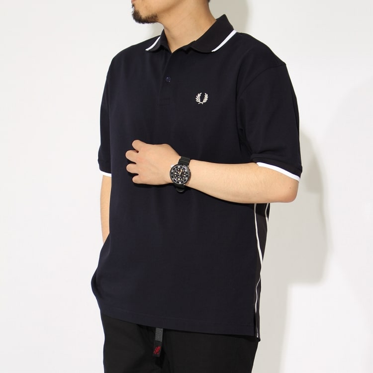 FRED PERRY/フレッドペリーのポロシャツF1822です。